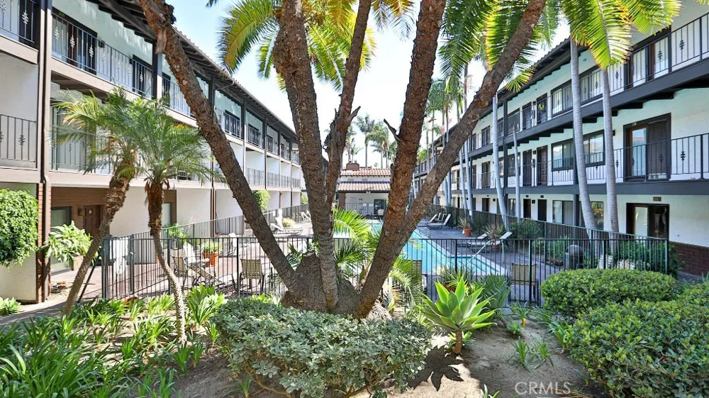 17200 Newhope #23 Fountain Valley, CA 92708