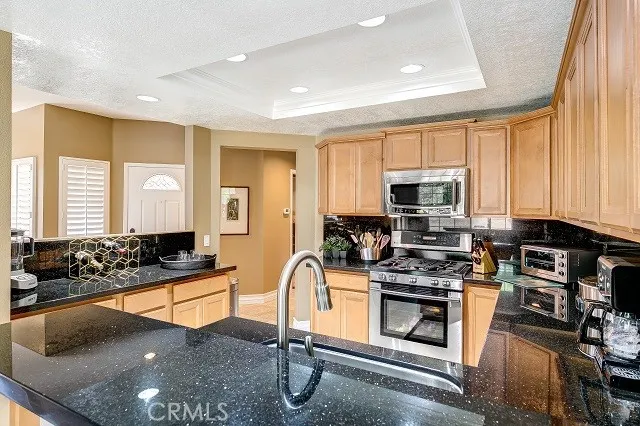 2439 Paseo Circulo Tustin, CA 92782
