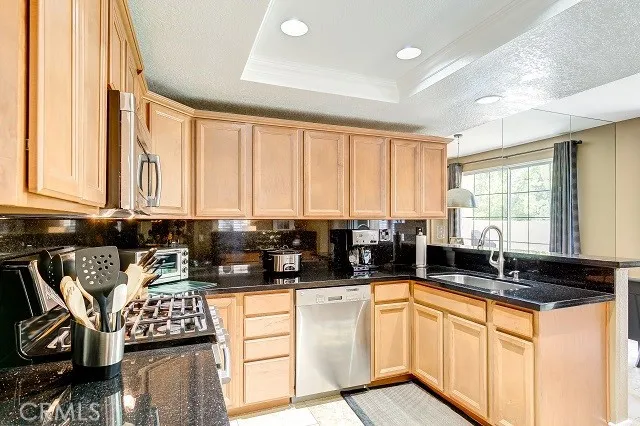 2439 Paseo Circulo Tustin, CA 92782