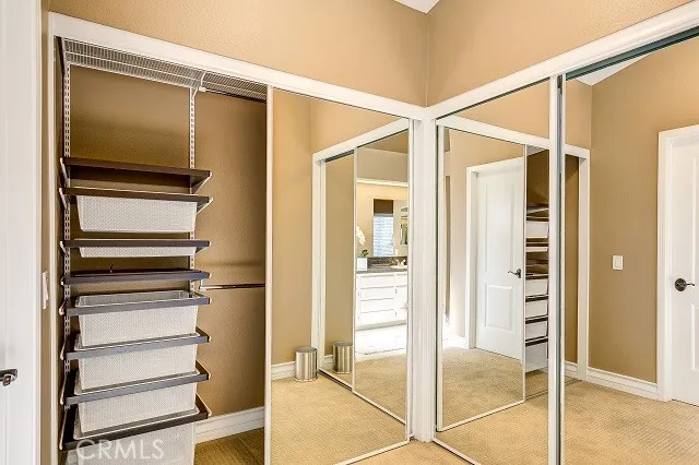 2439 Paseo Circulo Tustin, CA 92782
