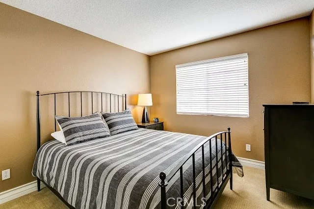 2439 Paseo Circulo Tustin, CA 92782