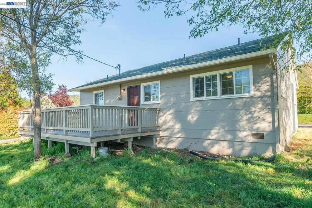 293 First Ave Lewiston, CA 96052