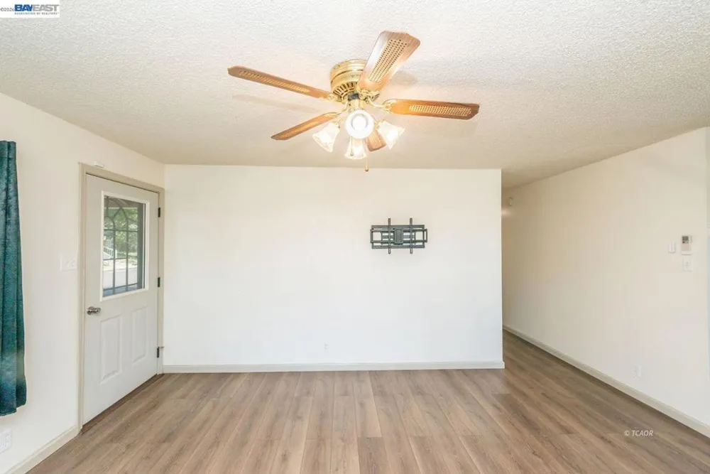 293 First Ave Lewiston, CA 96052