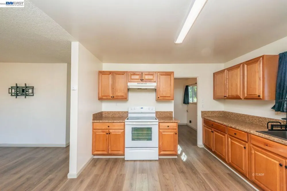 293 First Ave Lewiston, CA 96052