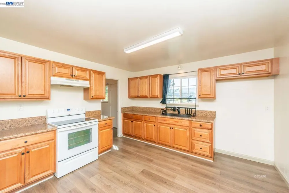 293 First Ave Lewiston, CA 96052