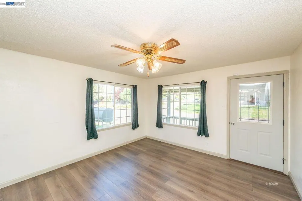 293 First Ave Lewiston, CA 96052