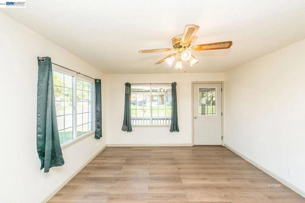 293 First Ave Lewiston, CA 96052