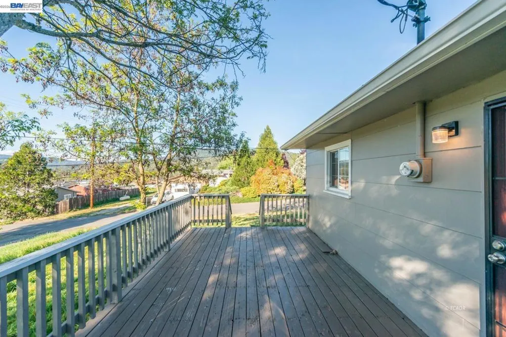 293 First Ave Lewiston, CA 96052