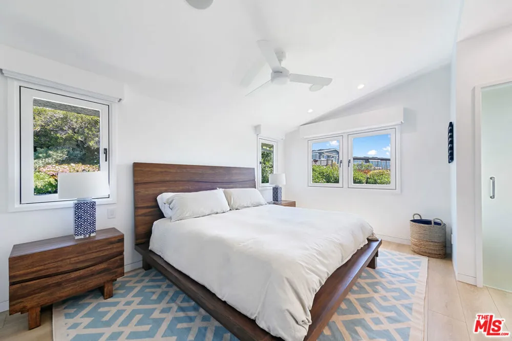 6817 Seawatch Lane Malibu, CA 90265