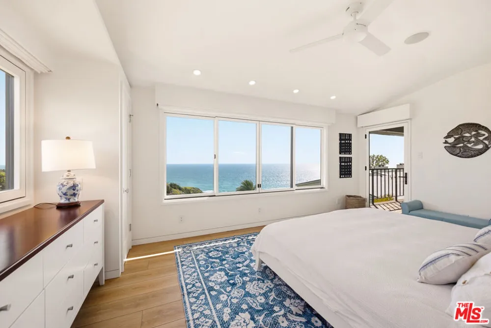 6817 Seawatch Lane Malibu, CA 90265