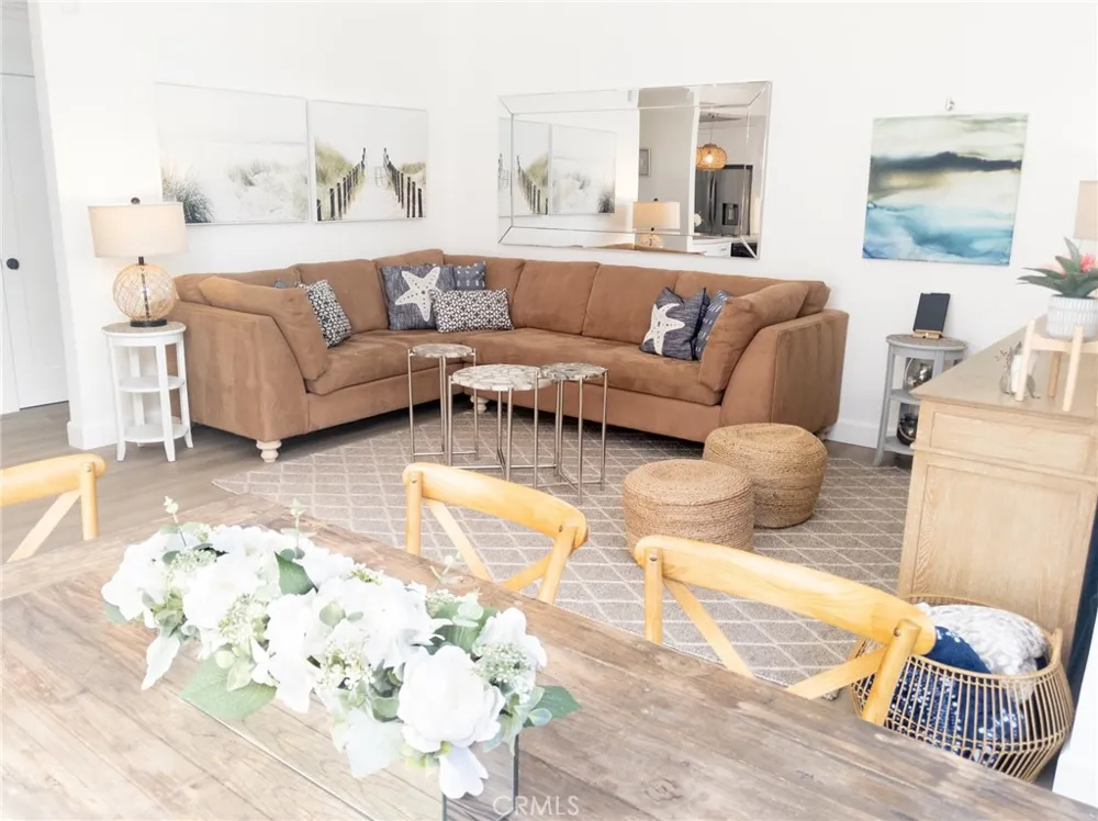 25662 Cresta Loma Laguna Niguel, CA 92677
