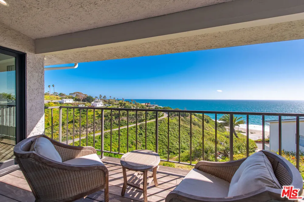 6817 Seawatch Lane Malibu, CA 90265