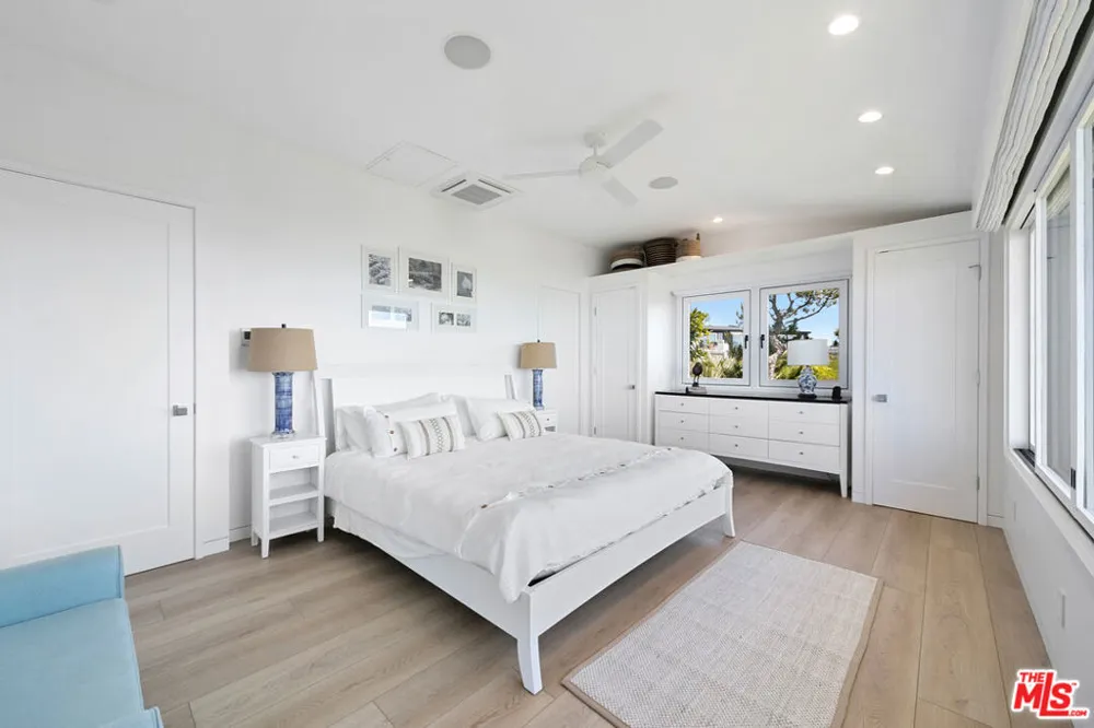 6817 Seawatch Lane Malibu, CA 90265