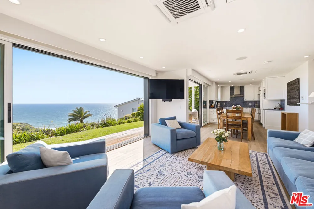 6817 Seawatch Lane Malibu, CA 90265