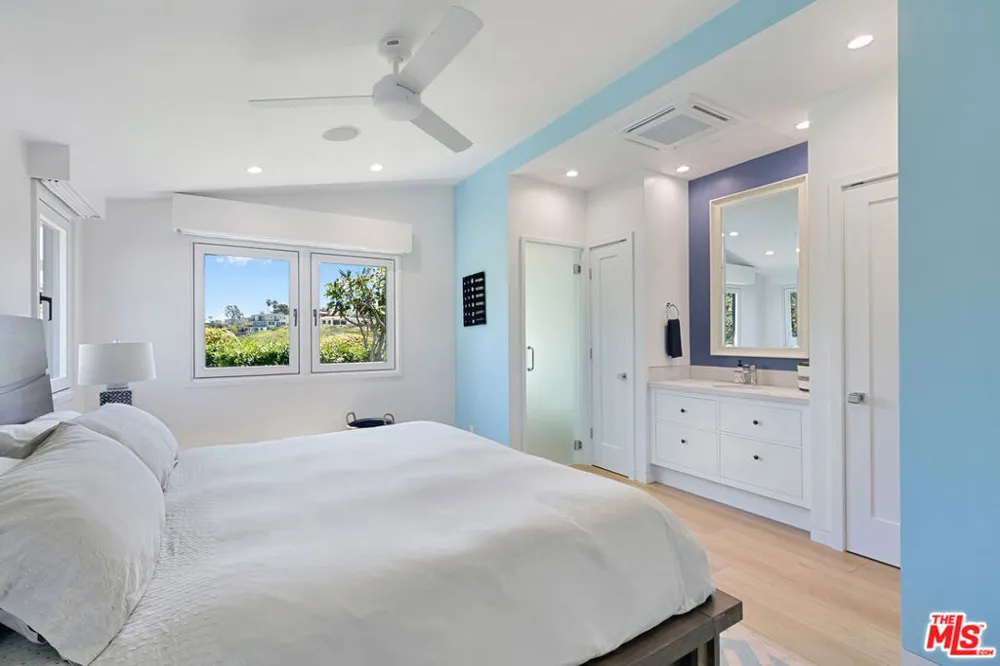 6817 Seawatch Lane Malibu, CA 90265