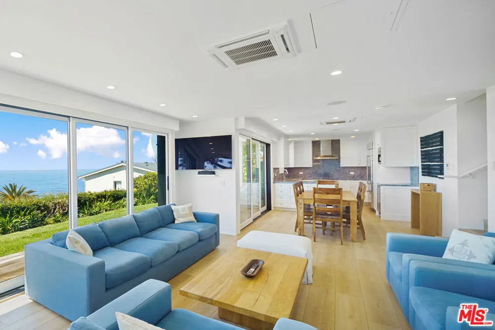6817 Seawatch Lane Malibu, CA 90265