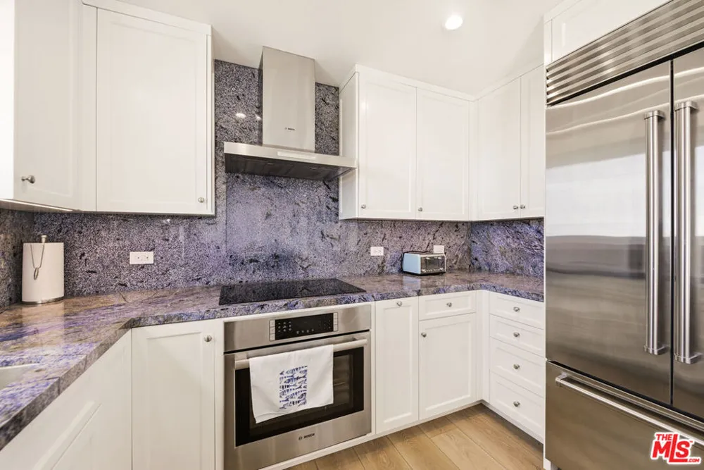 6817 Seawatch Lane Malibu, CA 90265