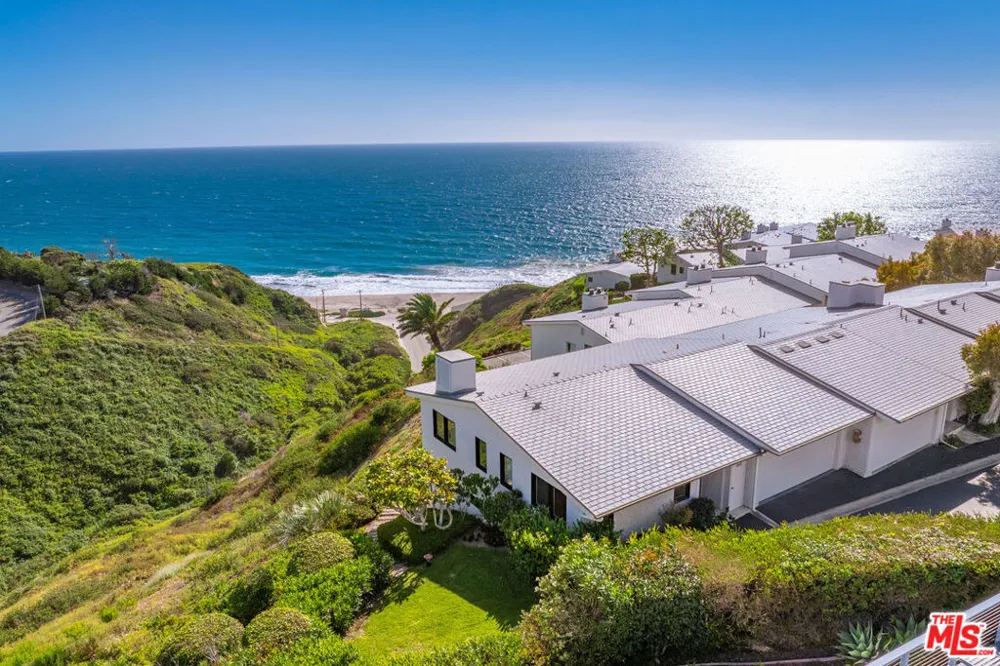 6817 Seawatch Lane Malibu, CA 90265