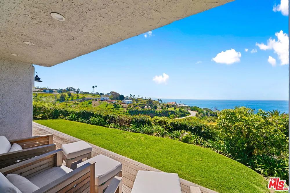 6817 Seawatch Lane Malibu, CA 90265