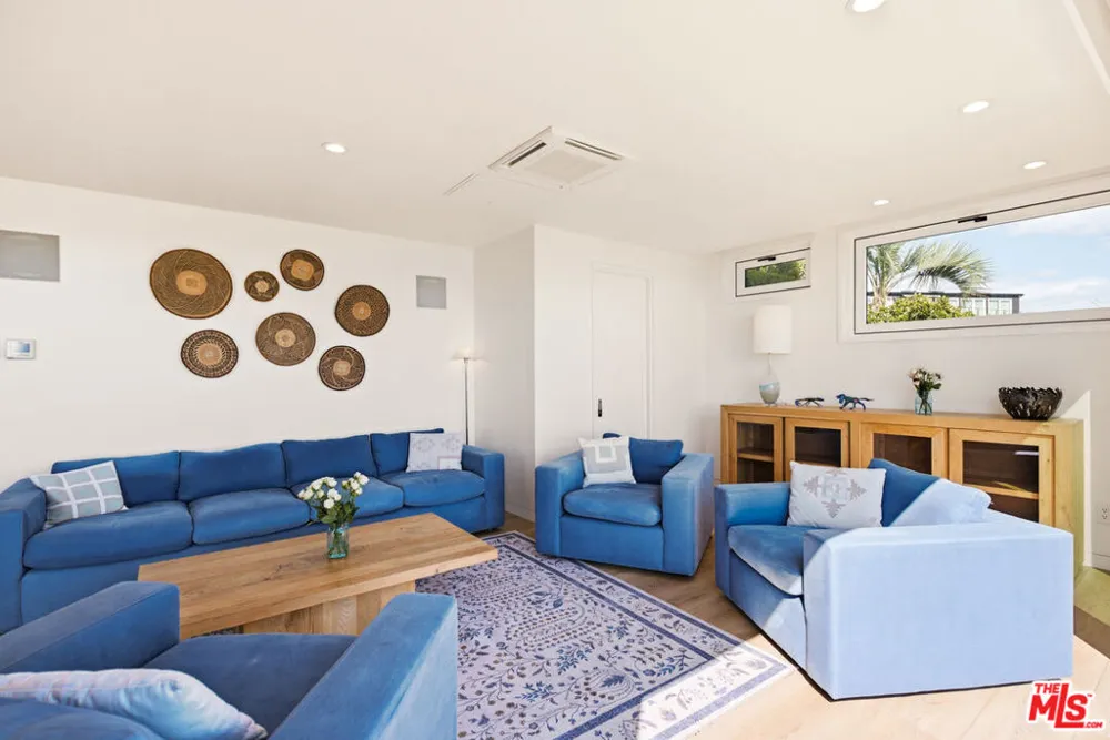 6817 Seawatch Lane Malibu, CA 90265