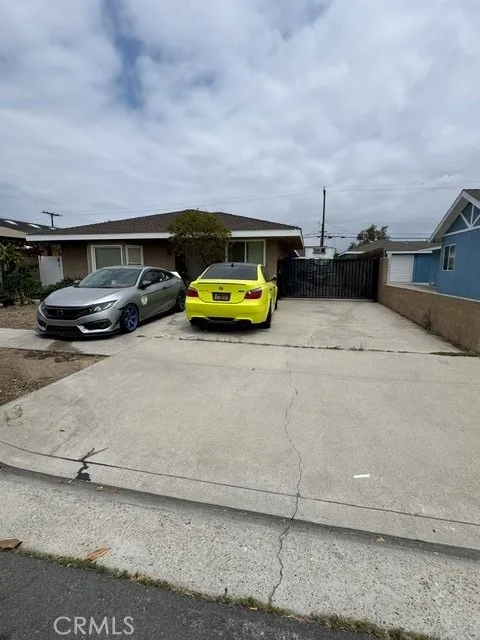 8061 19th Westminster, CA 92683