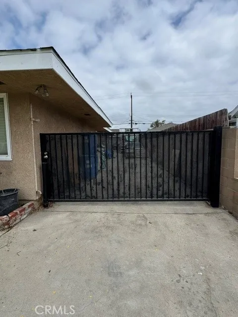 8061 19th Westminster, CA 92683