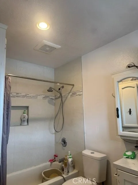 8061 19th Westminster, CA 92683