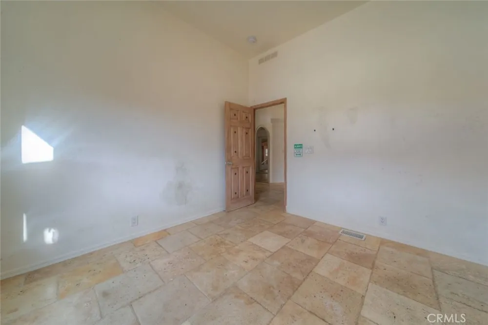 37440 Old Forest Anza, CA 92539