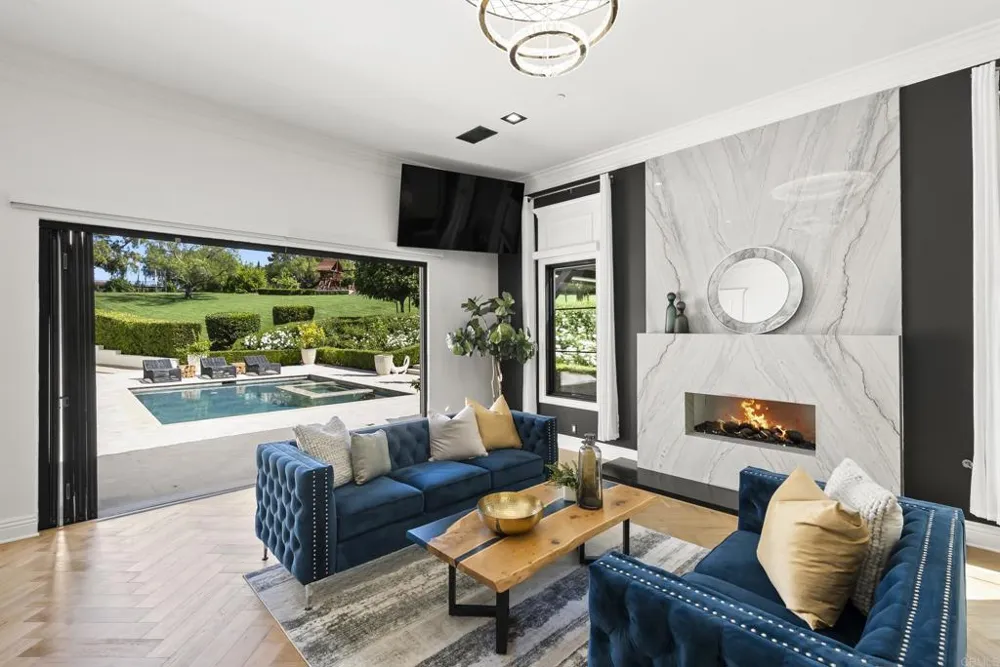 14296 Dalia Drive Rancho Santa Fe, CA 92067