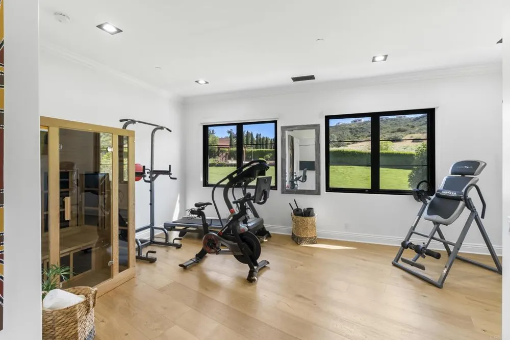 14296 Dalia Drive Rancho Santa Fe, CA 92067