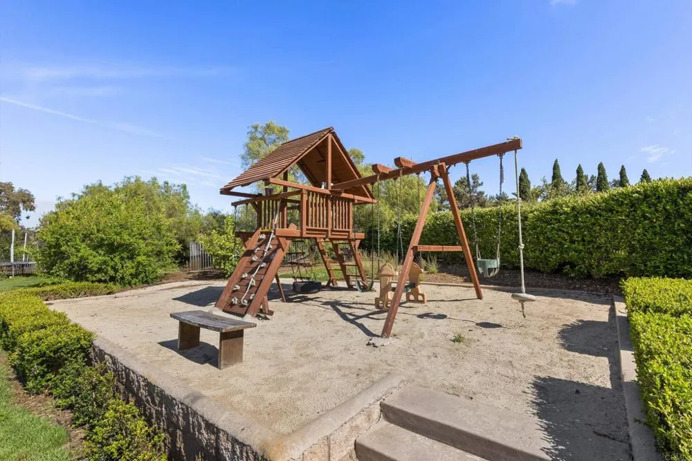 14296 Dalia Drive Rancho Santa Fe, CA 92067