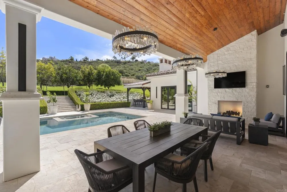 14296 Dalia Drive Rancho Santa Fe, CA 92067