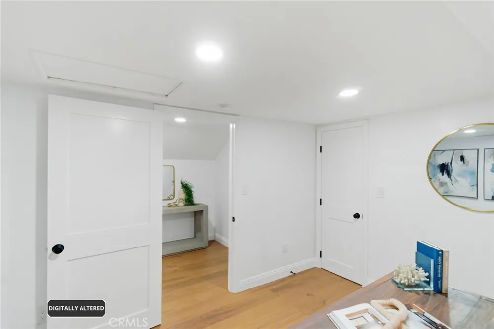 409 E Edgewater Newport Beach, CA 92661
