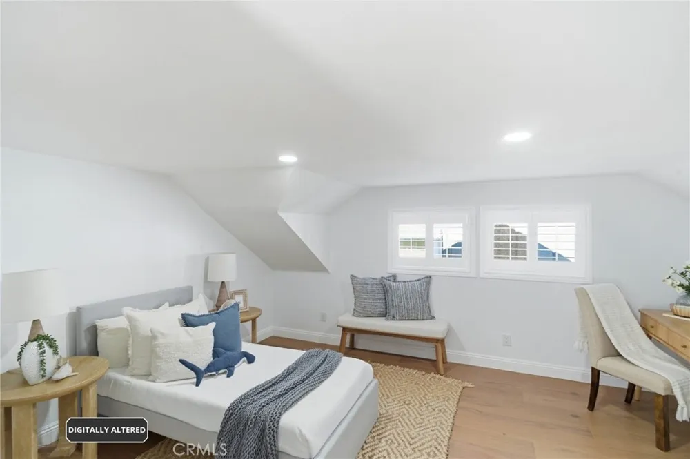409 E Edgewater Newport Beach, CA 92661