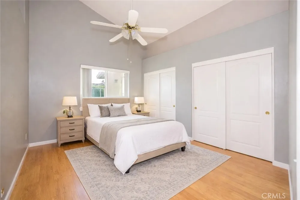 7084 Aster Oak Hills, CA 92344