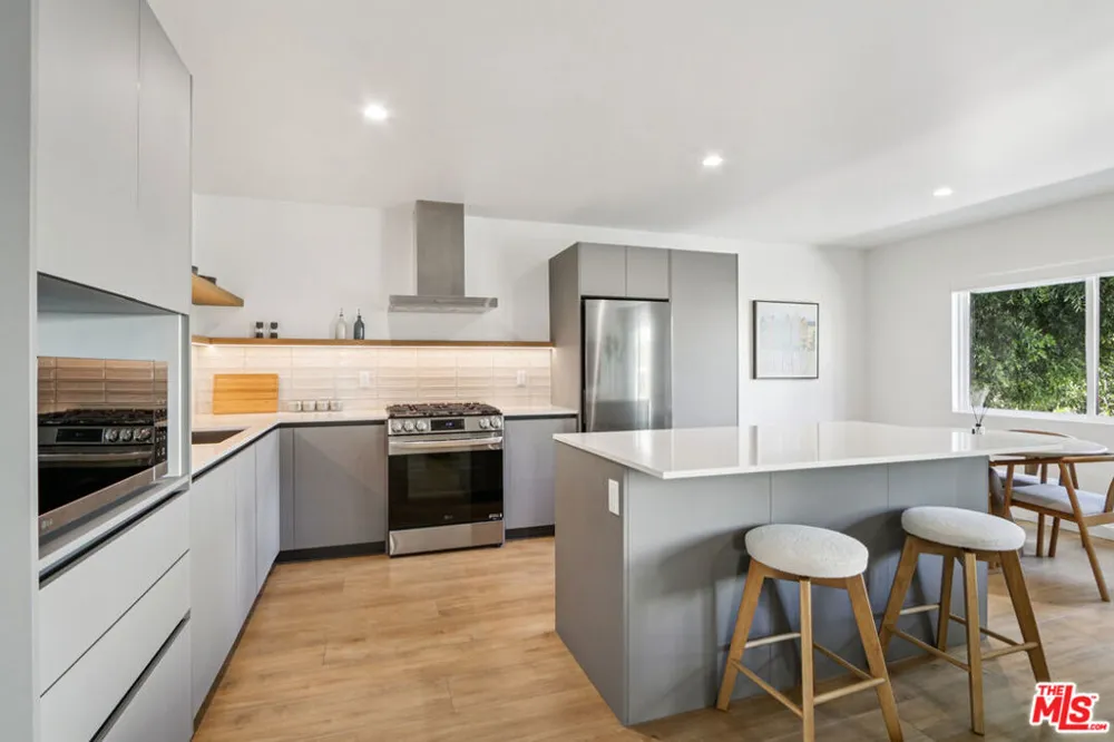 1422 Tamarind Avenue Los Angeles, CA 90028