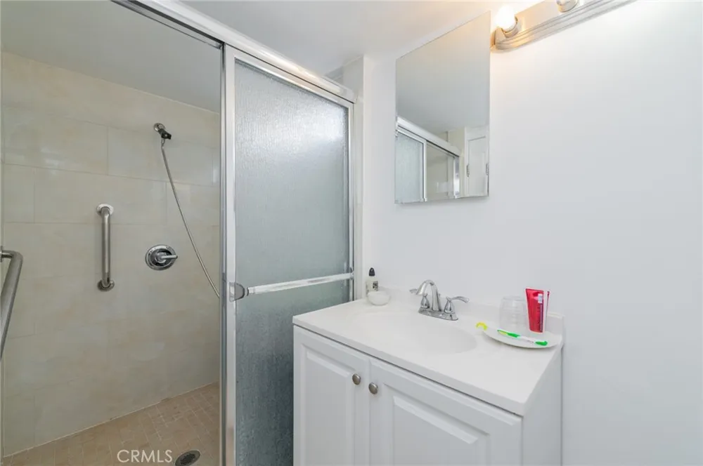 5122 Halifax Temple City, CA 91780