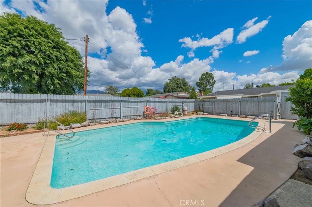 5122 Halifax Temple City, CA 91780