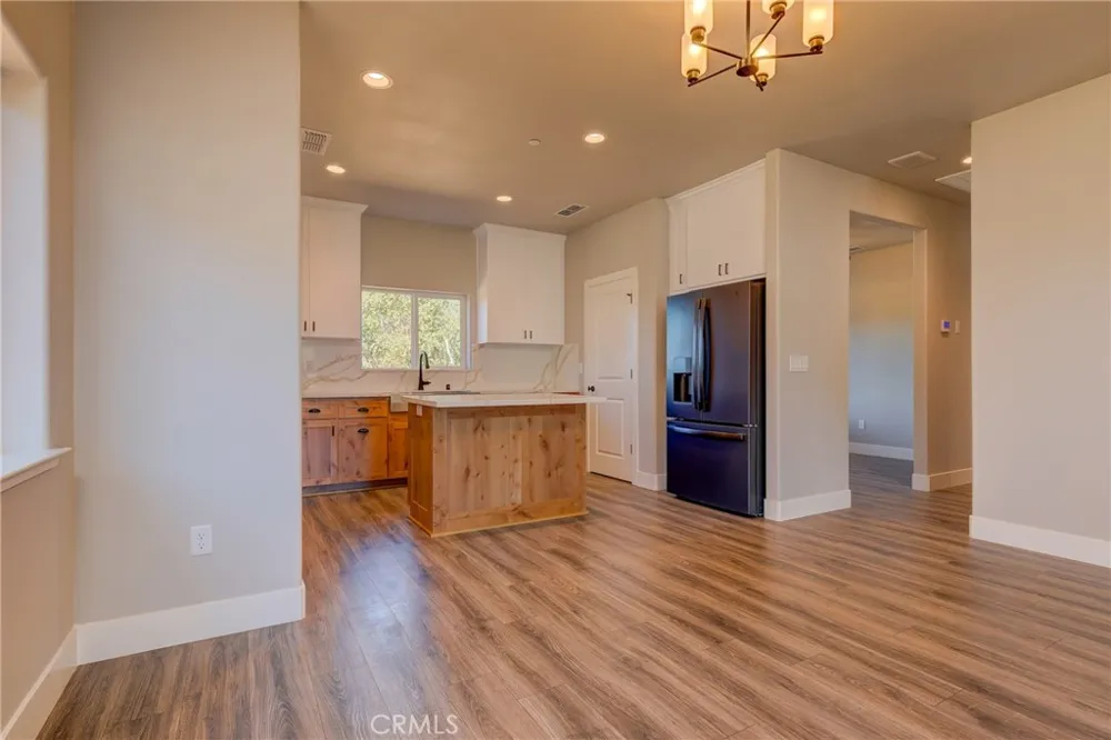 5485 South Libby Paradise, CA 96969