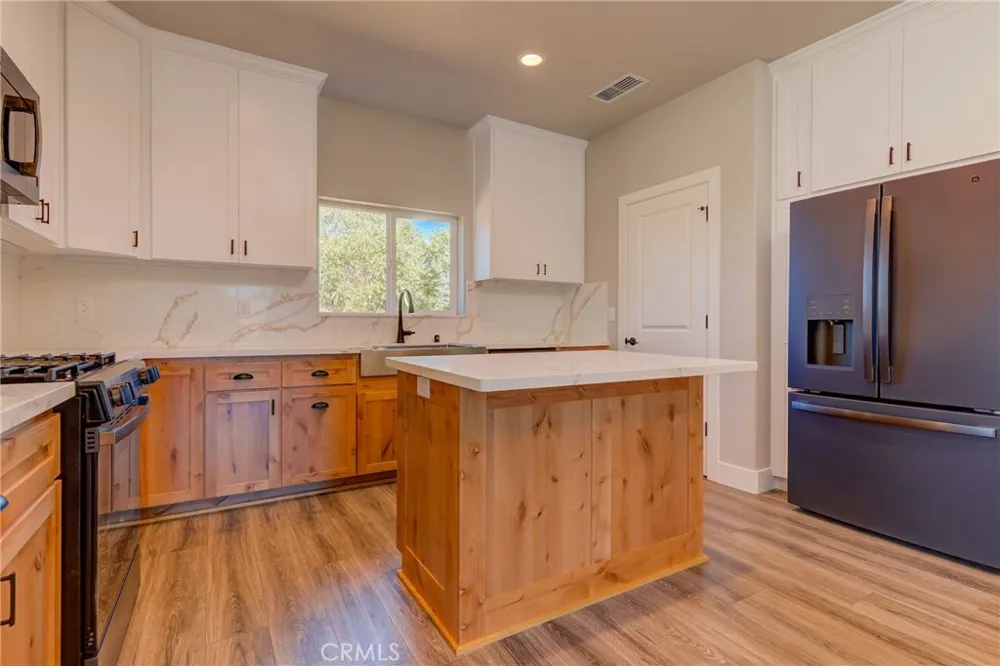 5485 South Libby Paradise, CA 96969