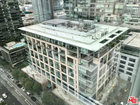 1111 S GRAND AVENUE #506