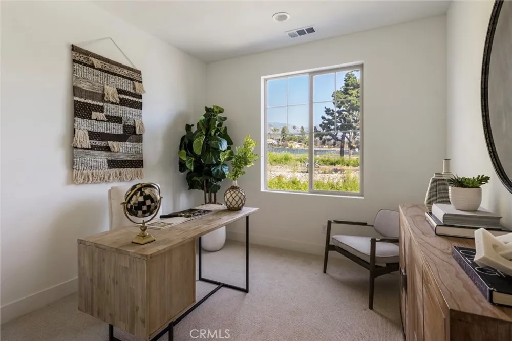 181 E Palm Street E Altadena, CA 91001