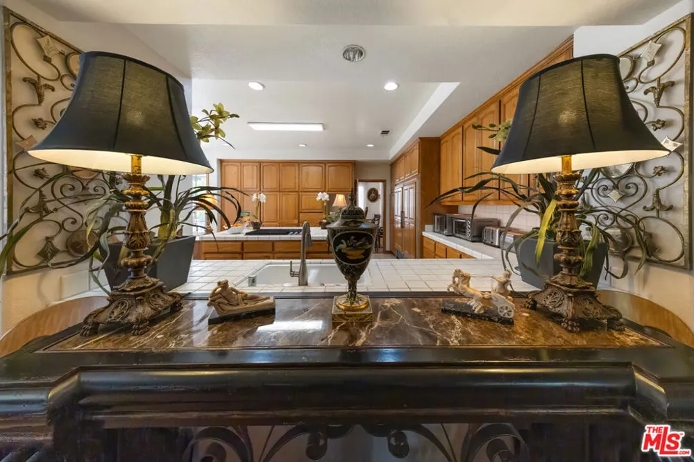1160 Englewild Drive Glendora, CA 91741