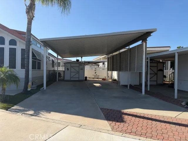 1295 S Cawston Hemet, CA 92545