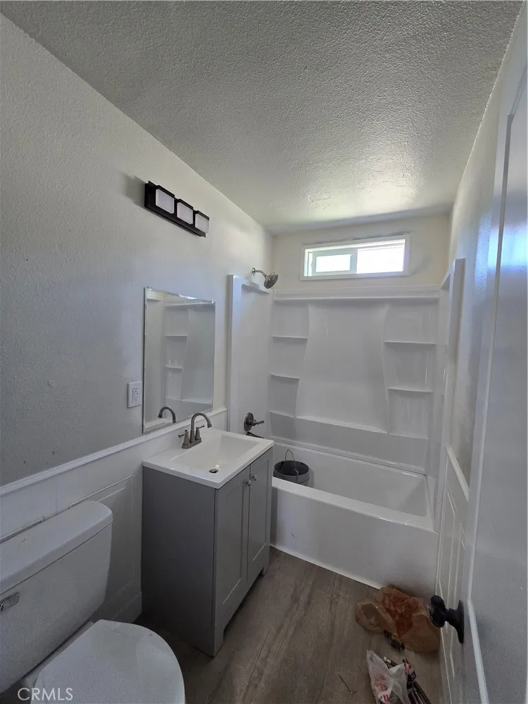 11101 Bonwood Road El Monte, CA 91733