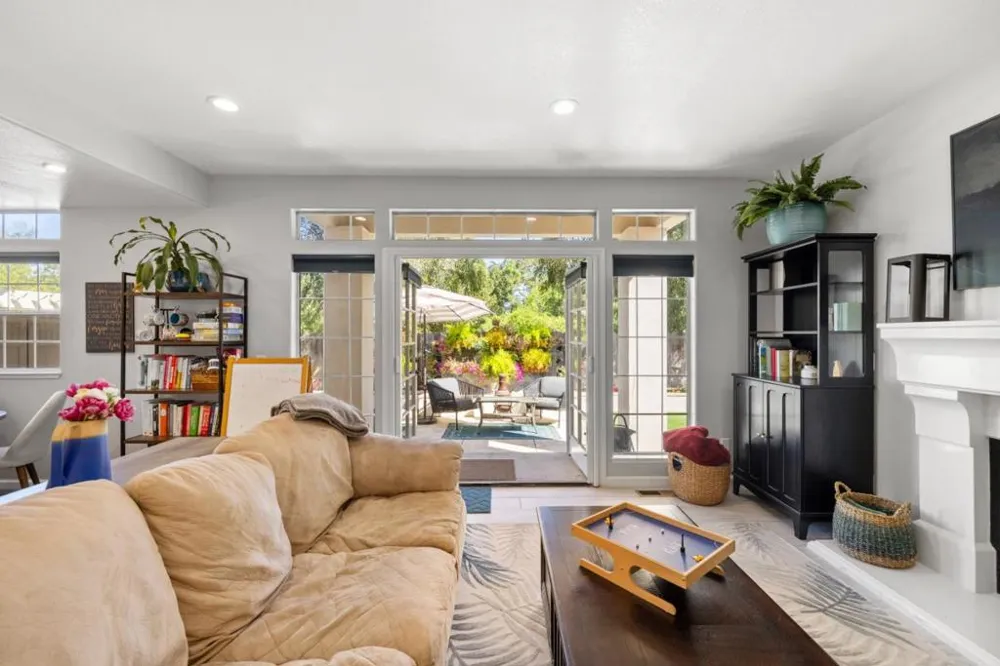 14390 Mountain Quail Road Salinas, CA 93908