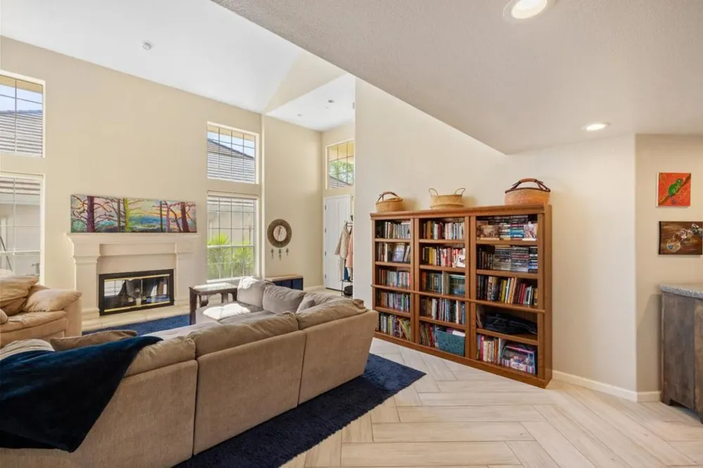 14390 Mountain Quail Road Salinas, CA 93908