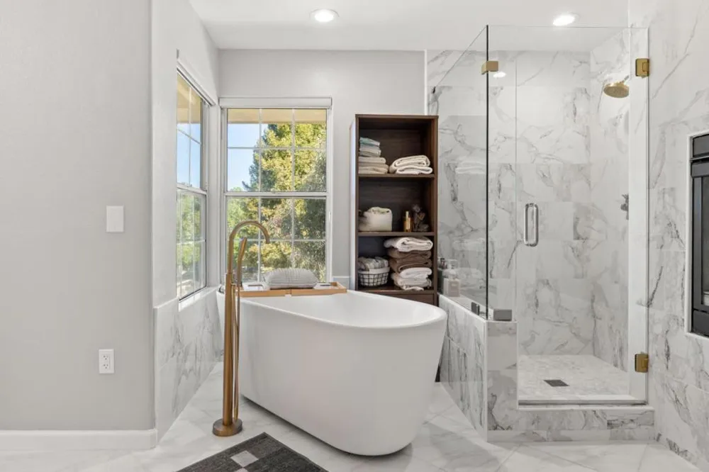 14390 Mountain Quail Road Salinas, CA 93908