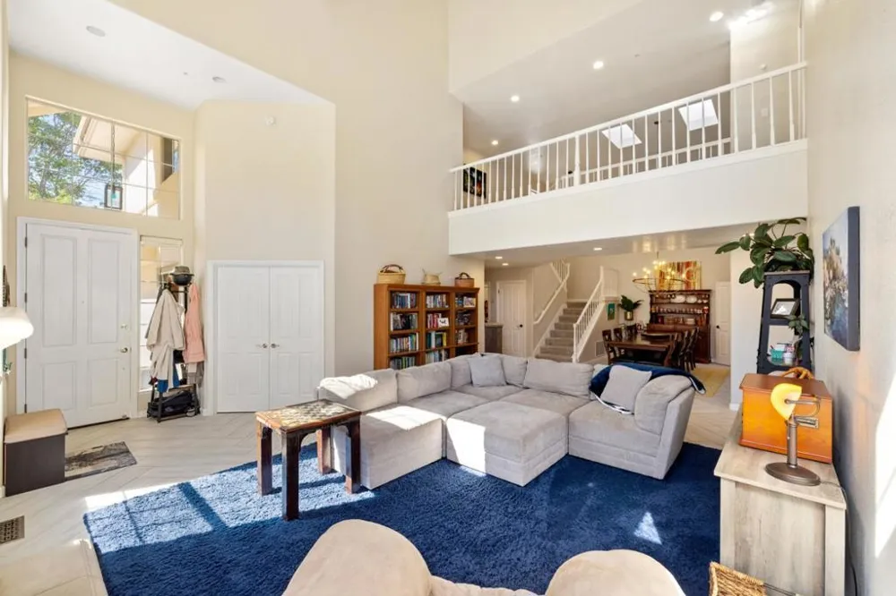 14390 Mountain Quail Road Salinas, CA 93908