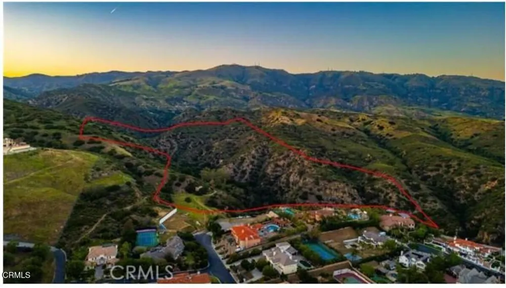 2821-025-089 Chatsworth, CA 91313